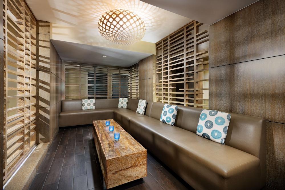 The Anza - A Calabasas Hotel