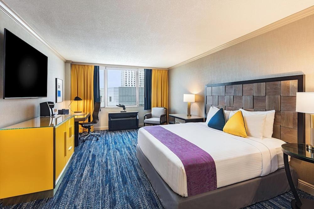 E-Central Downtown Los Angeles Hotel