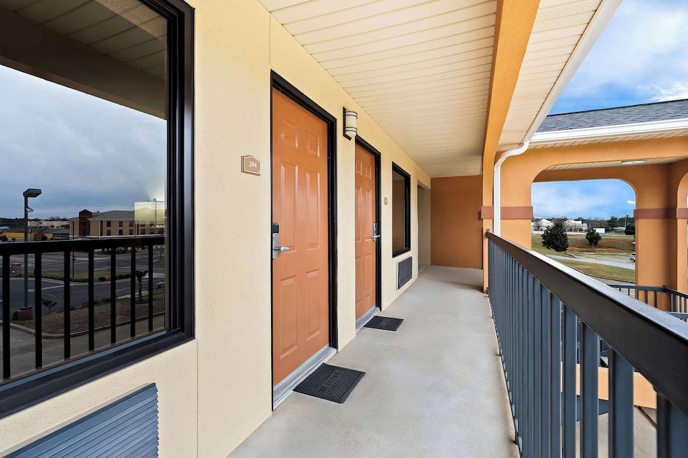 Best Western Greenville Inn