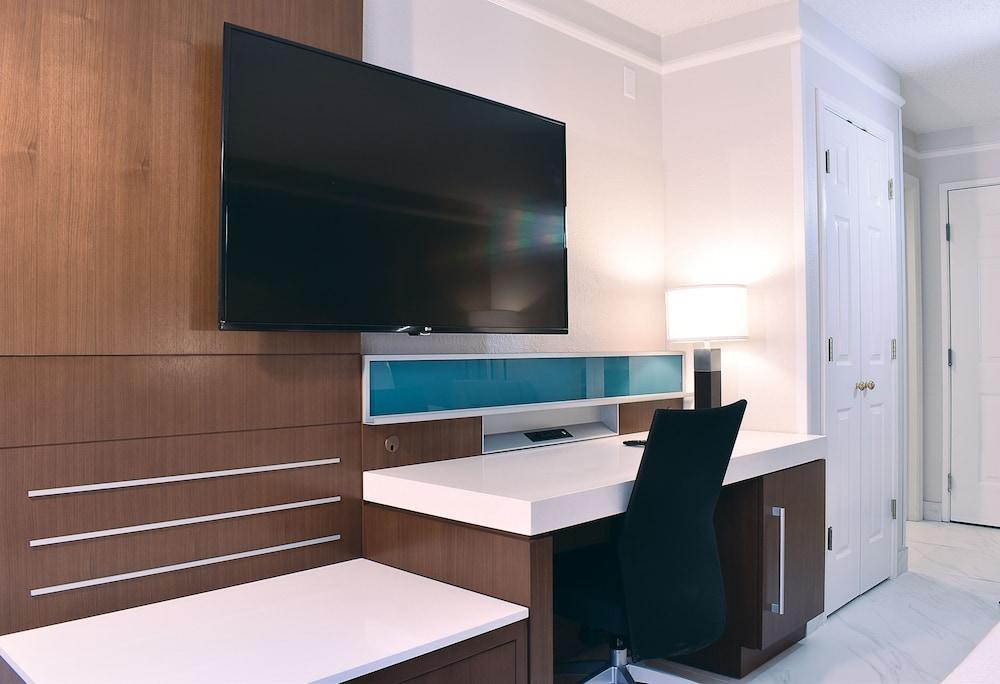 Delta Hotels by Marriott Indianapolis East