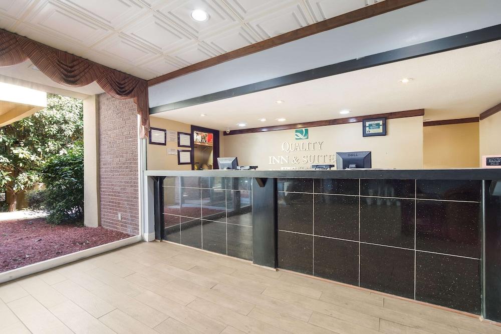 Quality Inn & Suites Conference Center Statesboro Historic District