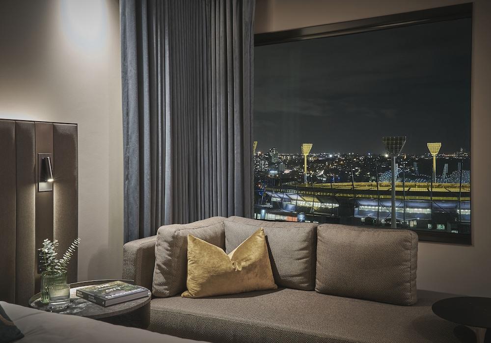 Pullman Melbourne on the Park