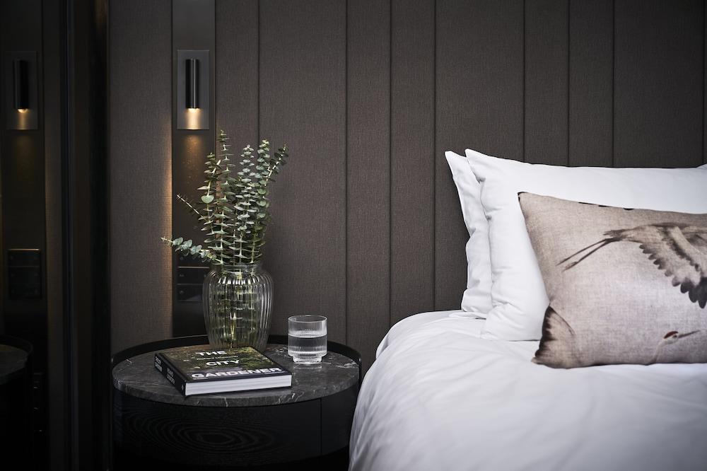 Pullman Melbourne on the Park