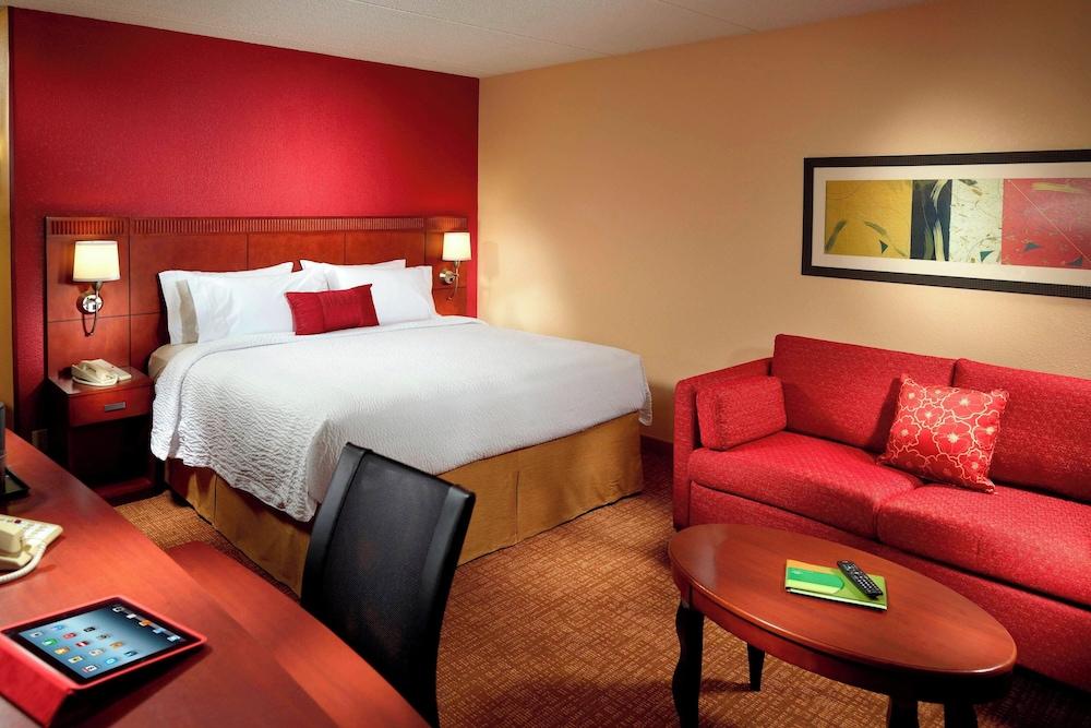 Courtyard by Marriott Columbus