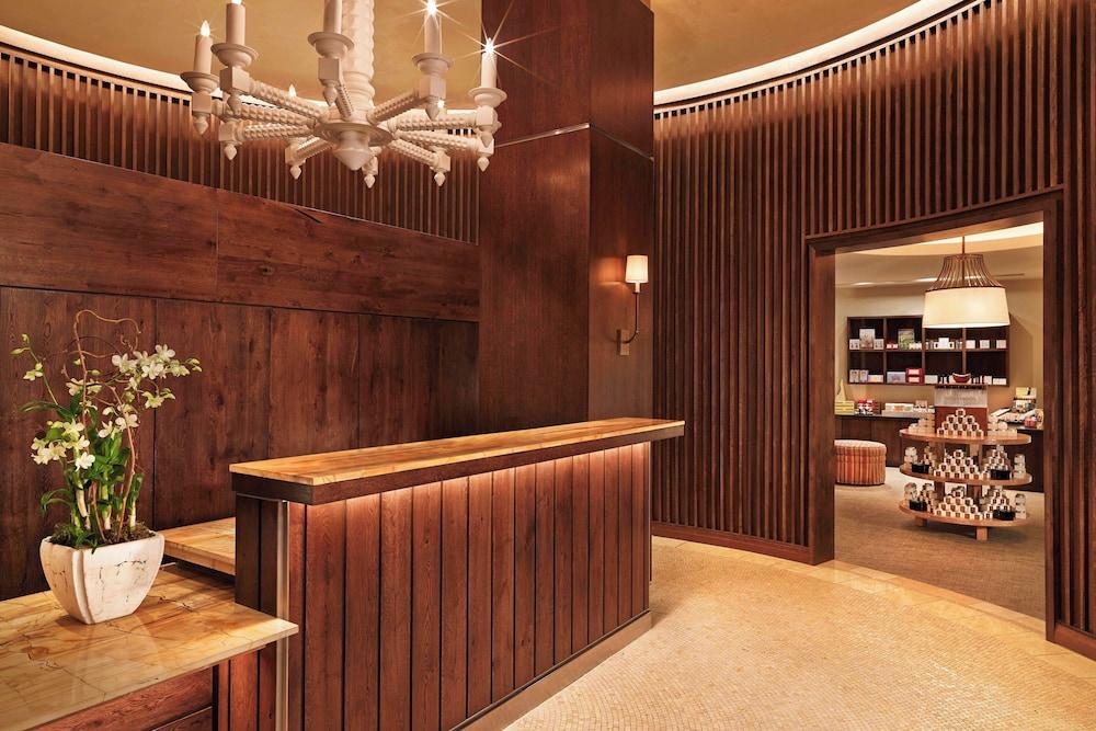 The St. Regis Aspen Resort