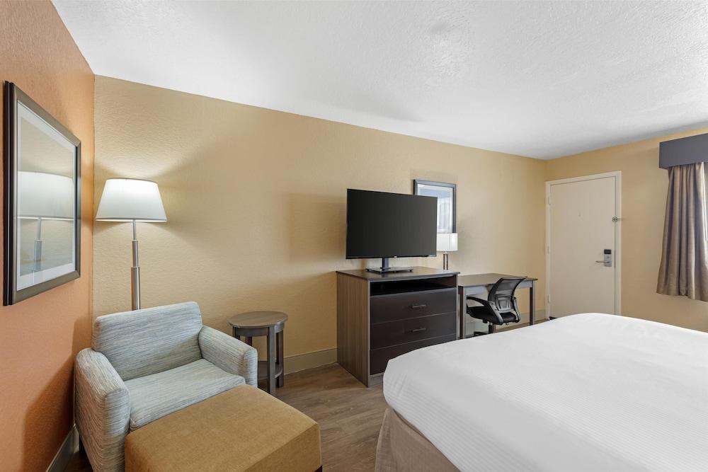 Best Western Space Shuttle Inn