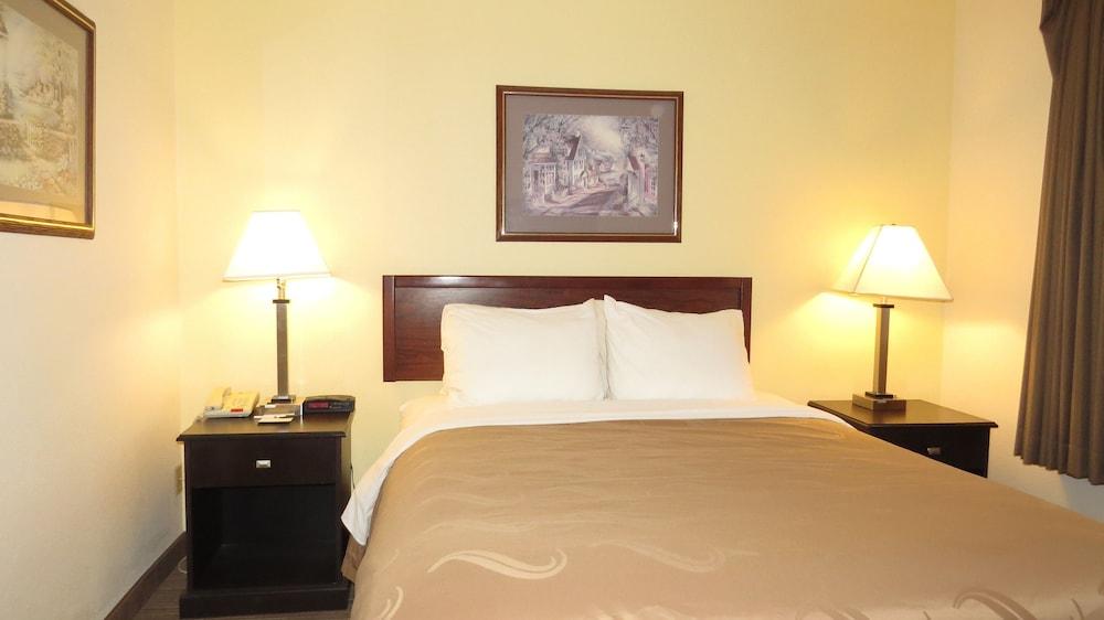 Quality Inn & Suites Limon