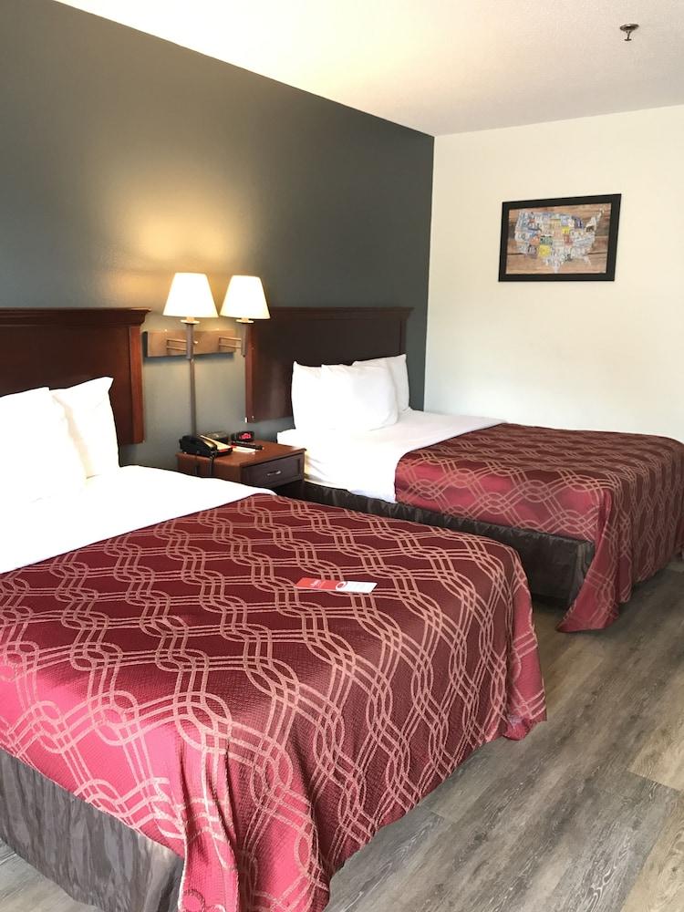 Econo Lodge Crystal Coast