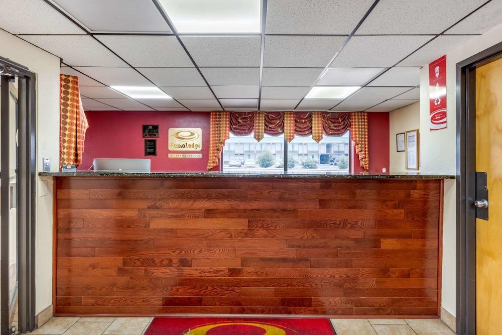 Econo Lodge Chattanooga Northeast - Ooltewah