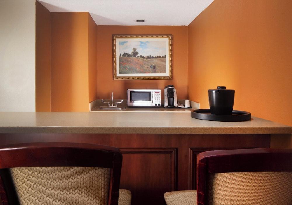 Holiday Inn Corpus Christi Arpt & Conf Ctr by IHG