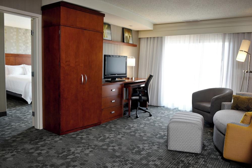 Courtyard by Marriott Sioux Falls