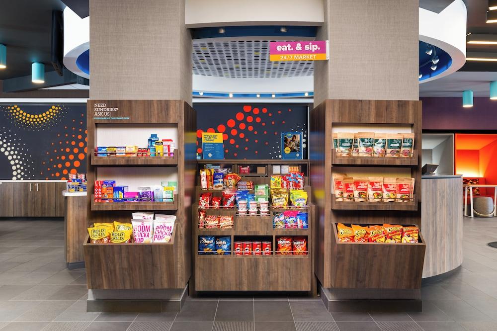 Tru by Hilton Wilmington