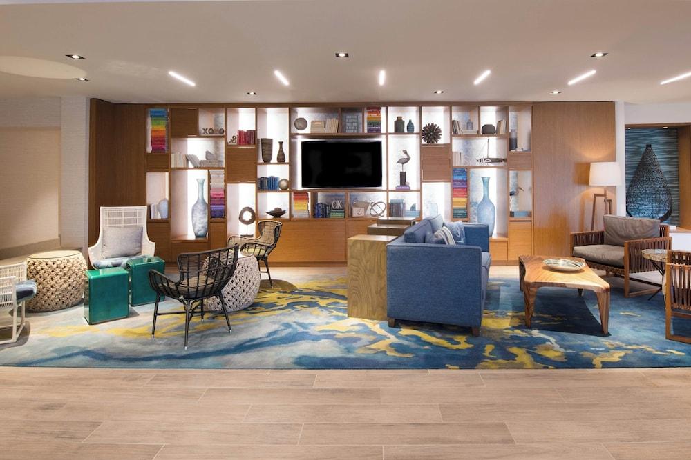 Renaissance Newport Beach Hotel