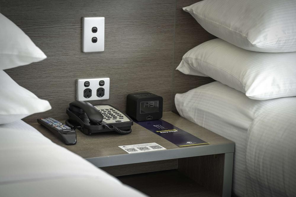 DoubleTree by Hilton Hotel Cairns