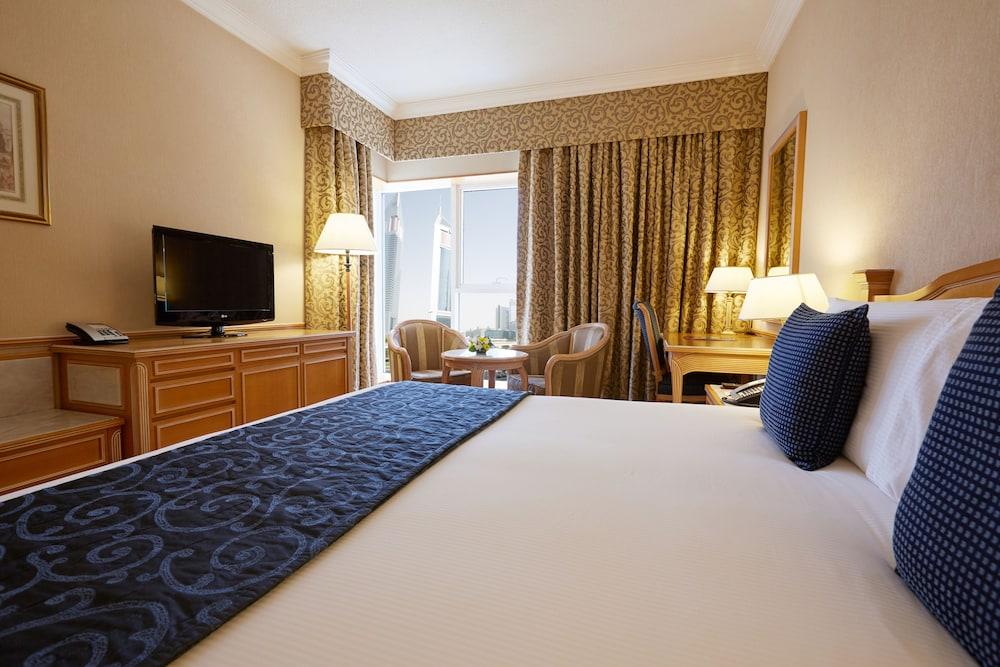 Millennium Plaza Downtown Hotel