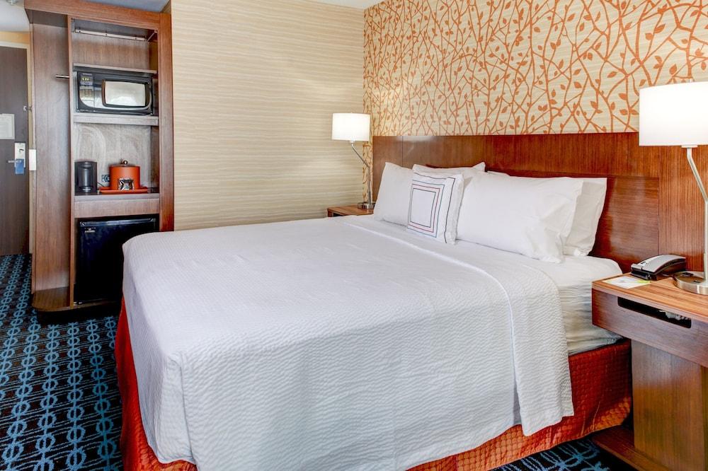 Fairfield Inn & Suites by Marriott Cape Cod Hyannis