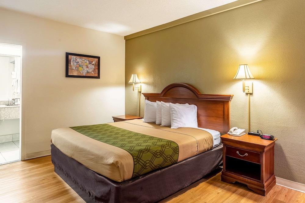 Econo Lodge Lake City-North