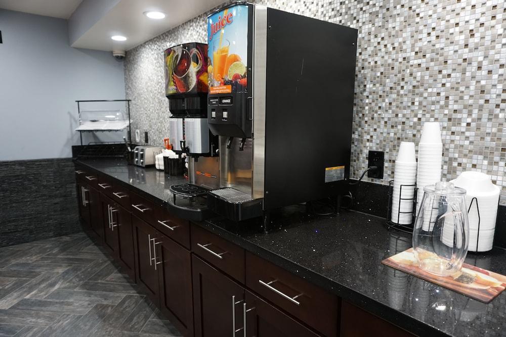 Hollywood Inn Express LAX