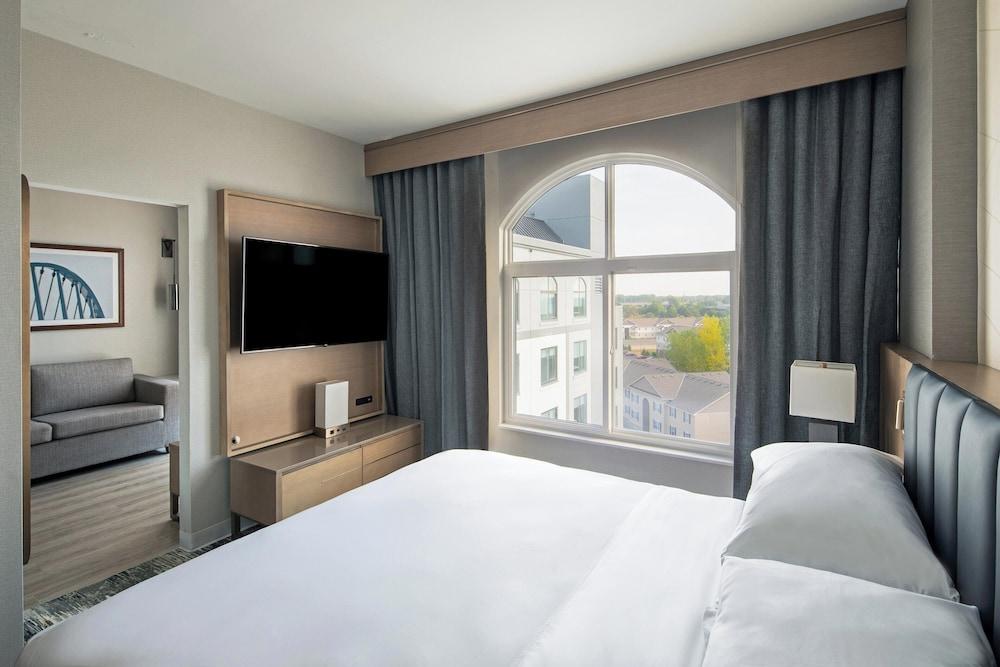 Sheraton Suites Columbus Worthington