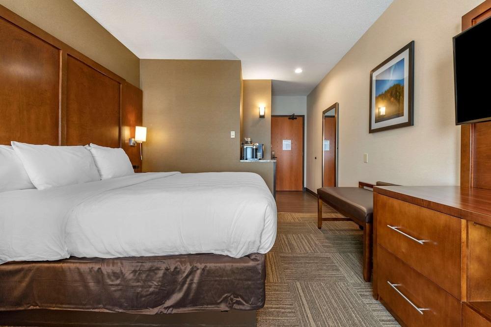 Lift Bridge Lodge, an Ascend Collection Hotel