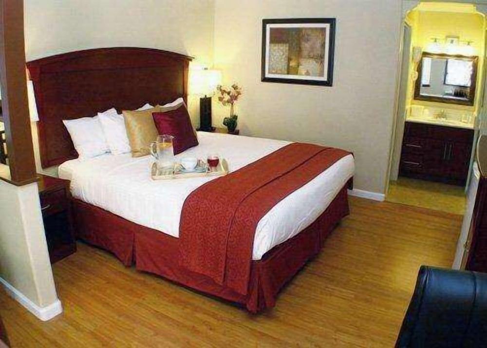 Quality Inn & Suites, Santa Cruz Mountains