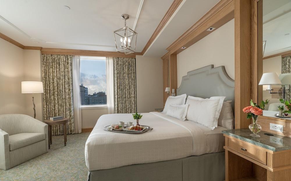 Hotel Monteleone, New Orleans