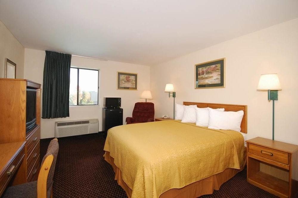 Quality Inn Pell City I-20 exit 158
