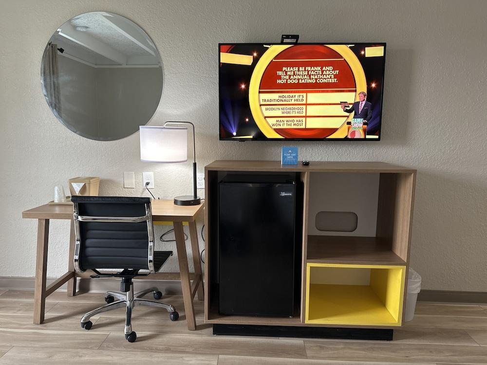 Days Inn by Wyndham Ocala North