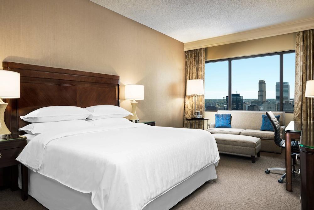 Sheraton Memphis Downtown Hotel