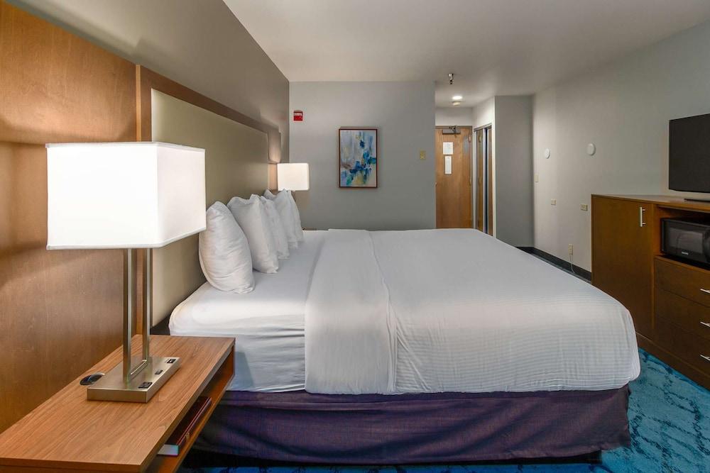 Red Lion Hotel Templin's on the River