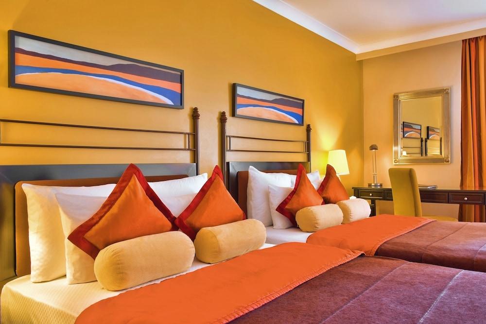 Corinthia St George's Bay