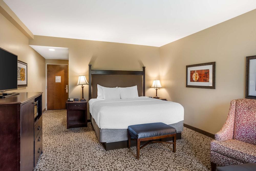 Best Western Plus Intercourse Village Inn & Suites