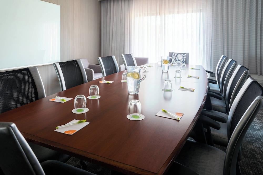 Courtyard by Marriott Toledo Maumee/Arrowhead