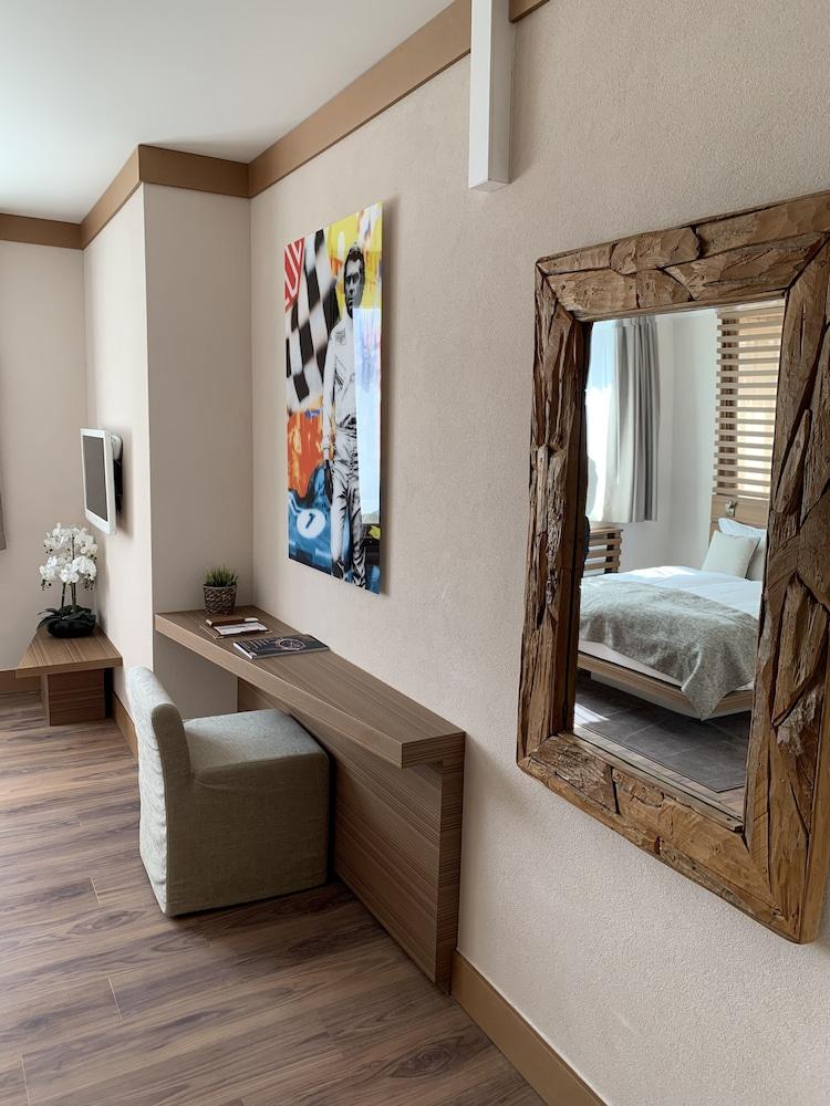 Hôtel Rallye & Entrées aux Bains de la Gruyère