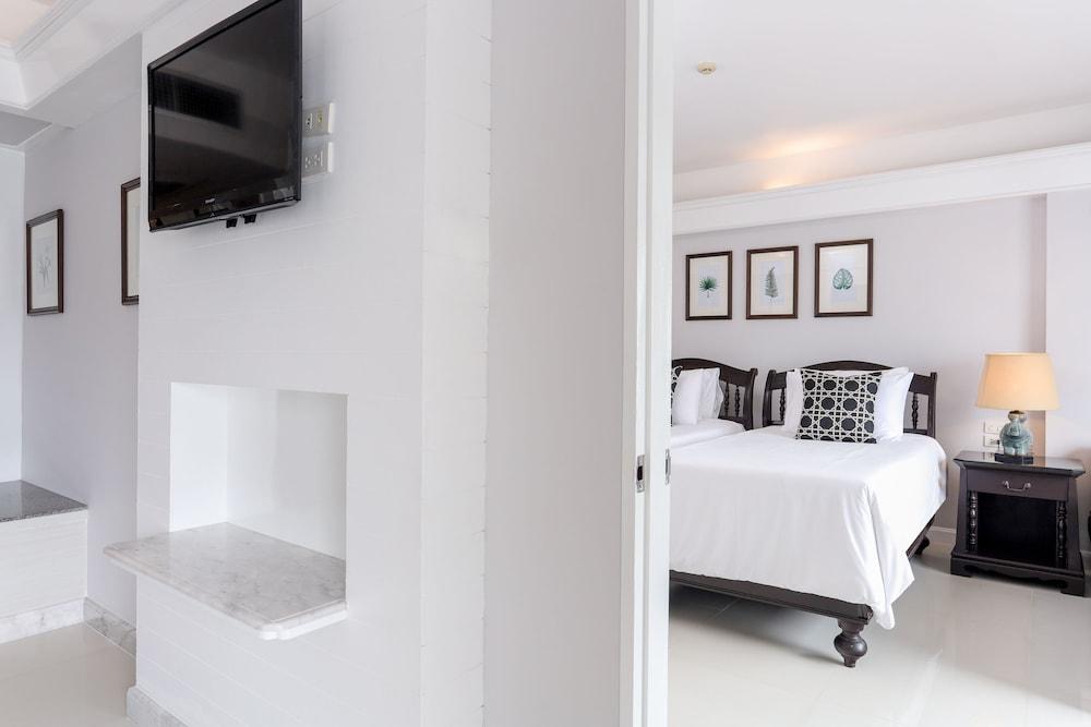 Thavorn Palm Beach Resort Phuket