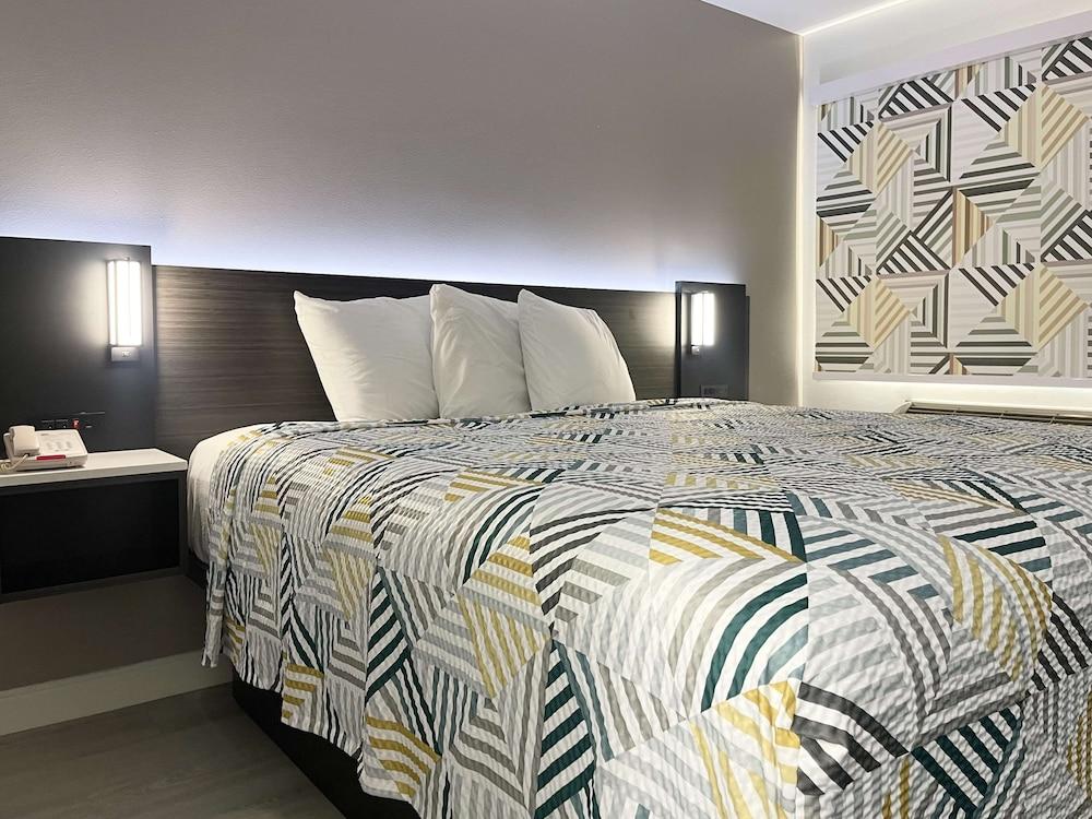 Motel 6 Morro Bay, CA