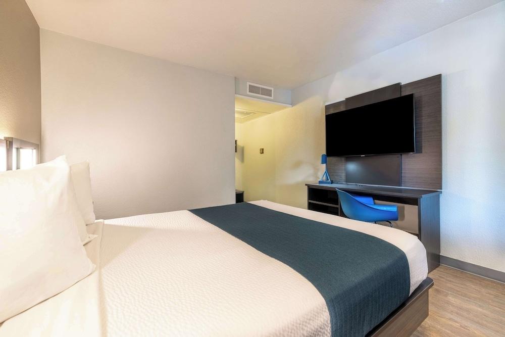 Motel 6 Twin Falls, ID