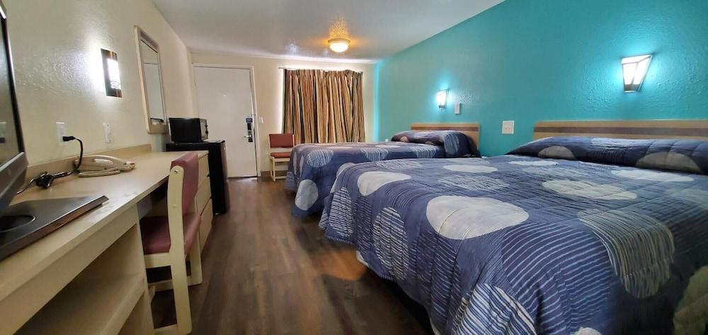 Knights Inn Florence