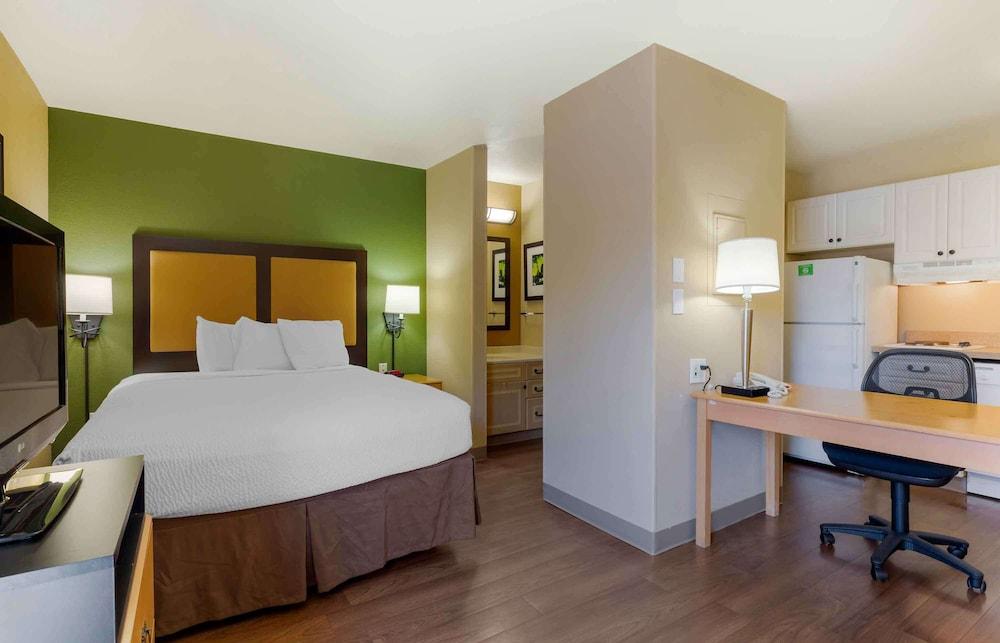 Extended Stay America Suites Boston Woburn