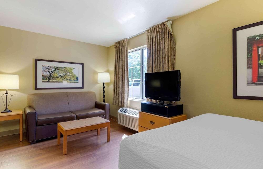 Extended Stay America Suites Boston Woburn