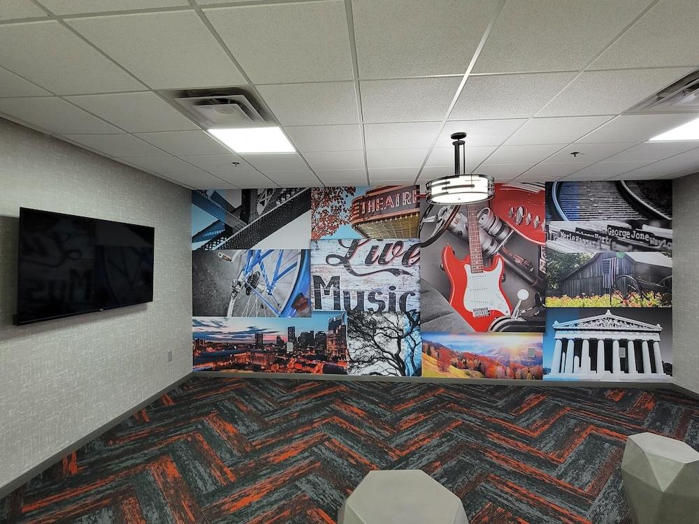 Clarion Pointe Franklin - Nashville Area