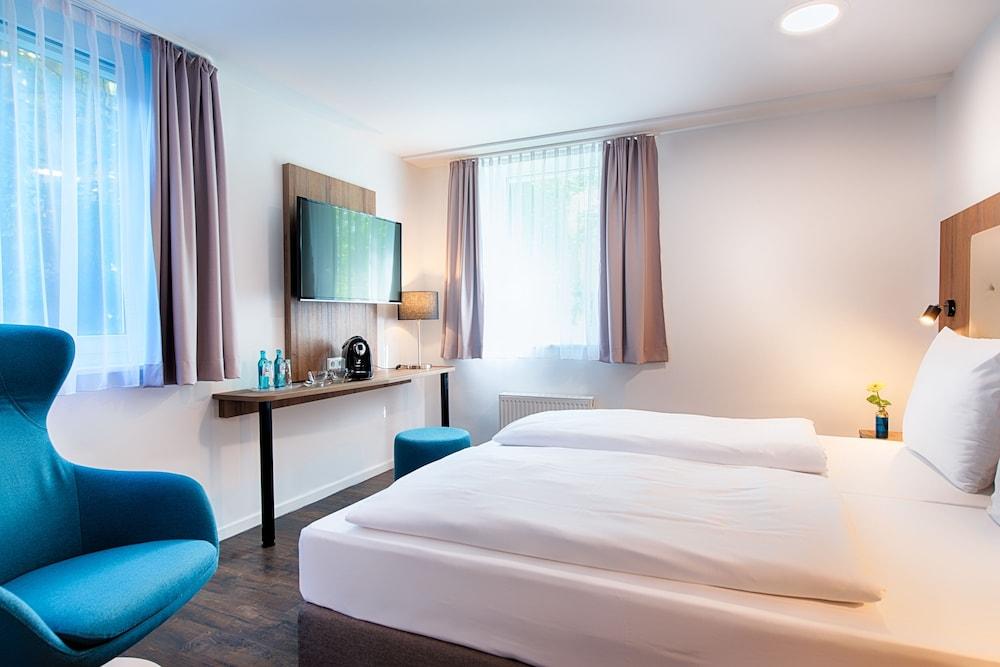 ACHAT Hotel Stuttgart Zuffenhausen