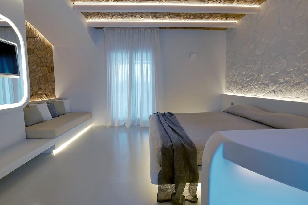 Andronikos Hotel - Adults Only