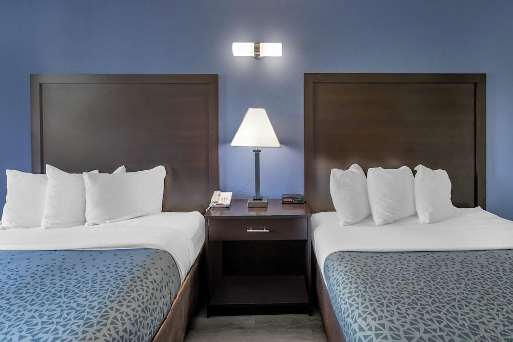 Greenville Pelham Inn by IHG