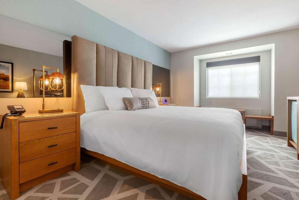 La Quinta Inn & Suites by Wyndham Tempe University / Phoenix