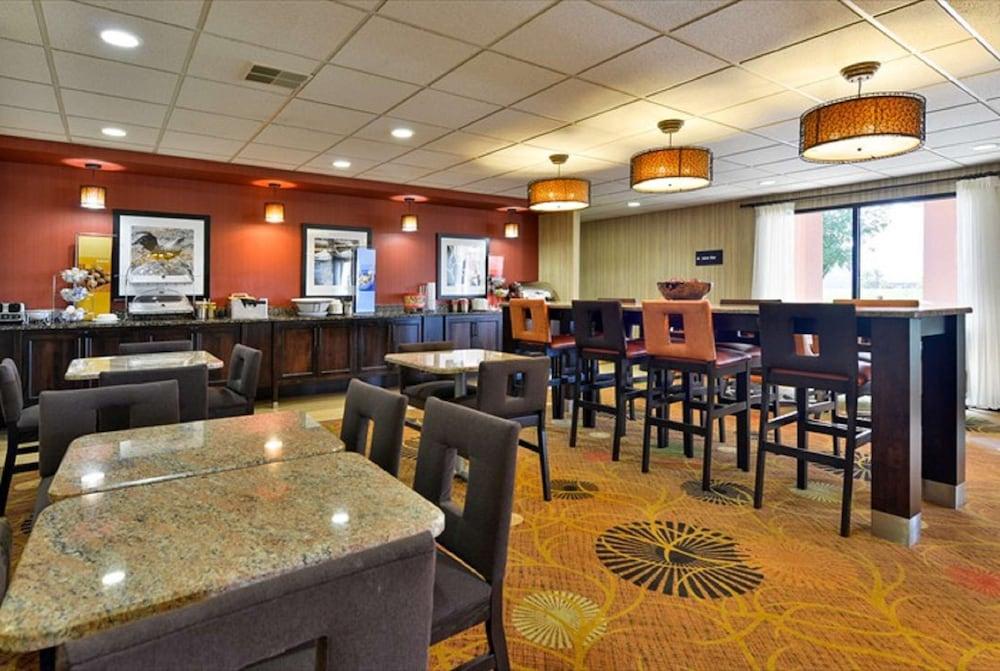 Hampton Inn Sturgis-Lagrange Area