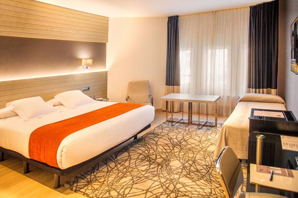 Hotel Avenida Coruña