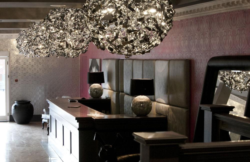 St James Hotel, BW Premier Collection