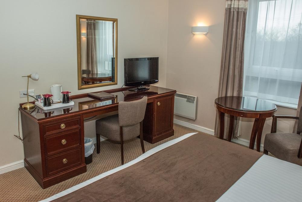 Manor of Groves Hotel, Golf & Health Club