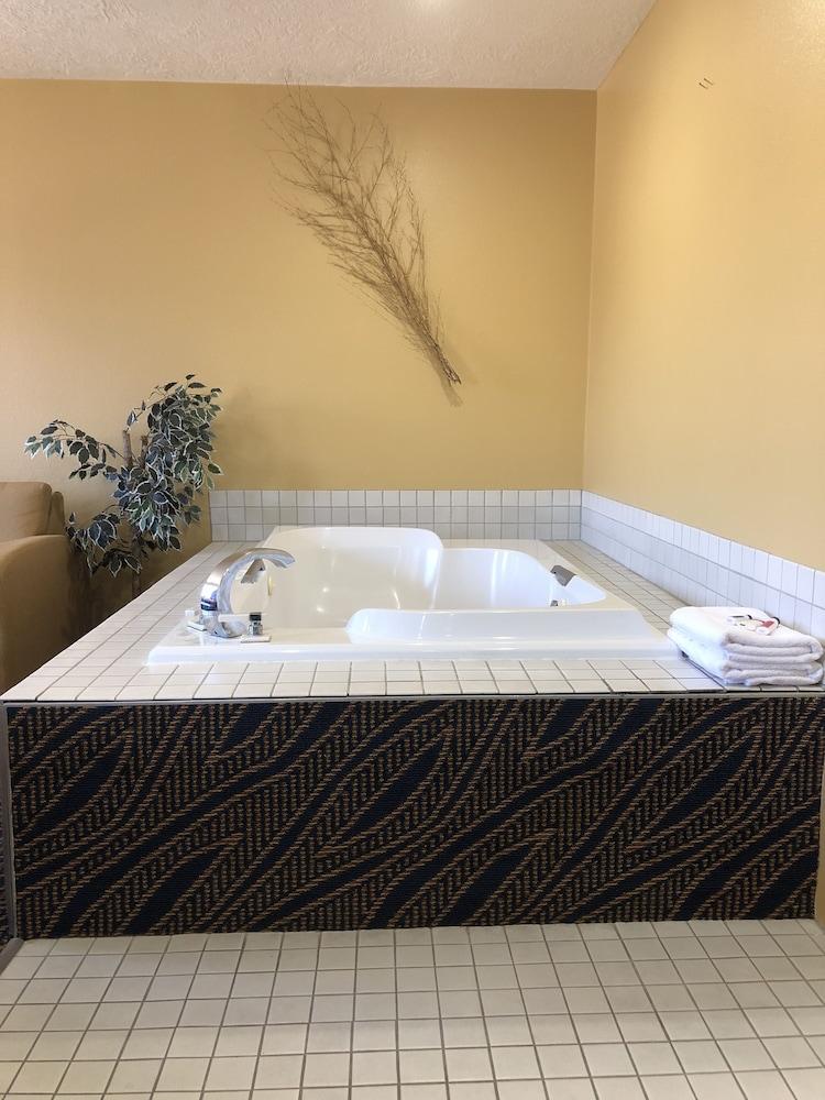 Super 8 by Wyndham Cedar City